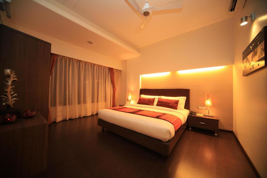 Centurion Inn Pune Rom bilde